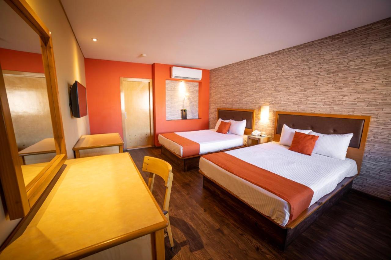 Hotel Colonial Хермосило Екстериор снимка